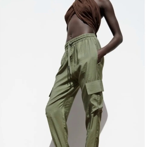 Zara Light Weight Drawstring Cargo Pants - Picture 3 of 9